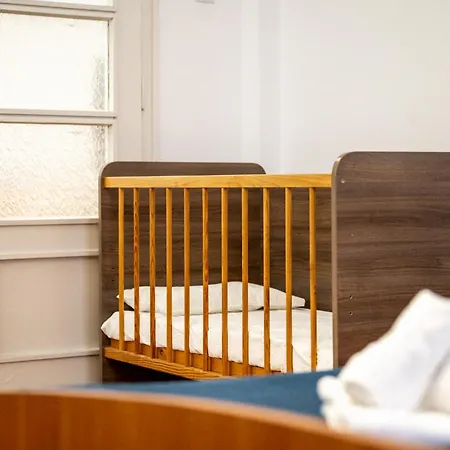 Lovely Art - Victory Apartment