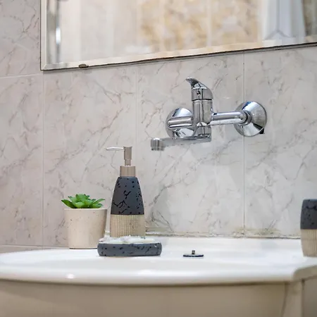 Lovely Art - Victory Daire *